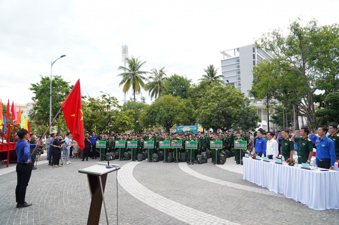 Đà Nẵng: 150 “chiến sĩ nhí” được rèn luyện trong môi trường quân đội Đà Nẵng: 150 “chiến sĩ nhí” được rèn luyện trong môi trường quân đội