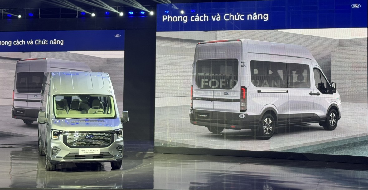 Ford Transit thiết lập chuẩn mực mới cho vận tải hành khách tại Việt Nam