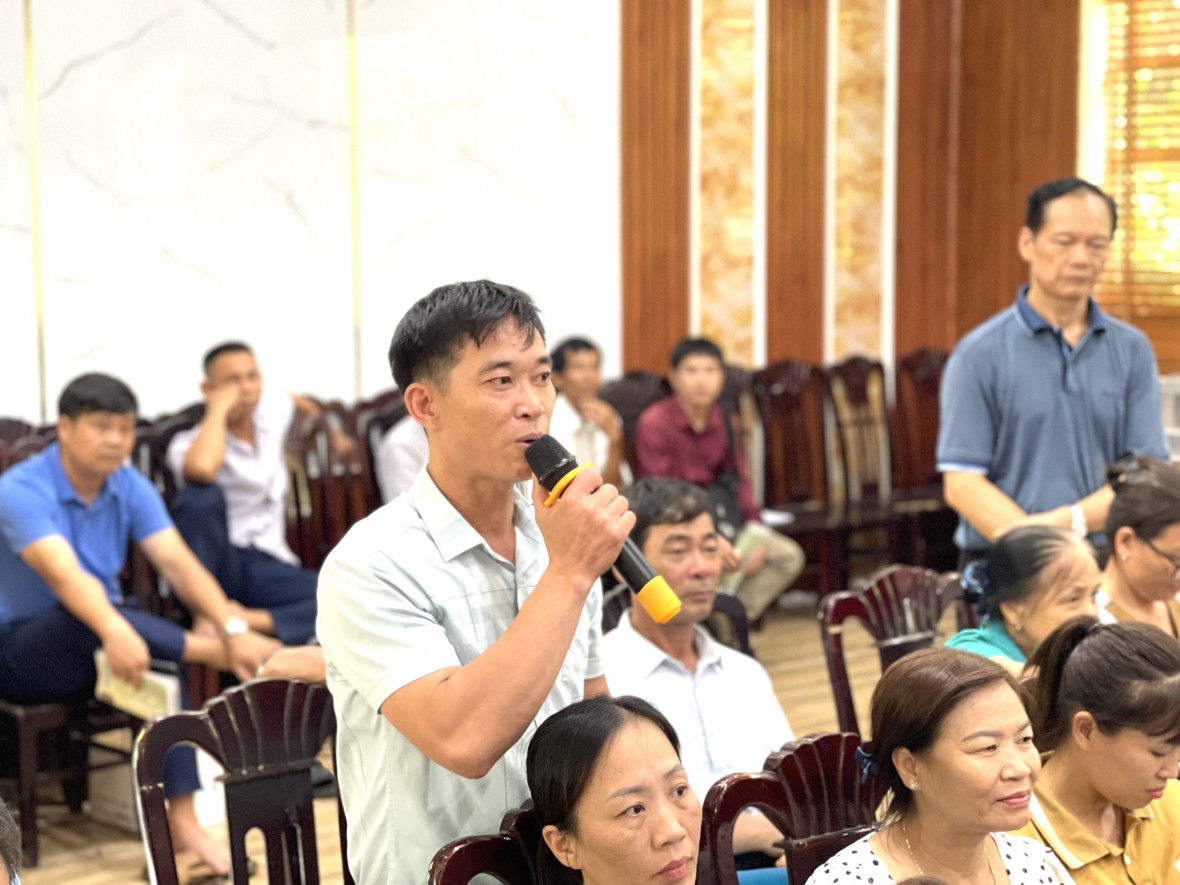 Nhân rộng chăn nuôi gà thịt bản địa theo mô hình hữu cơ