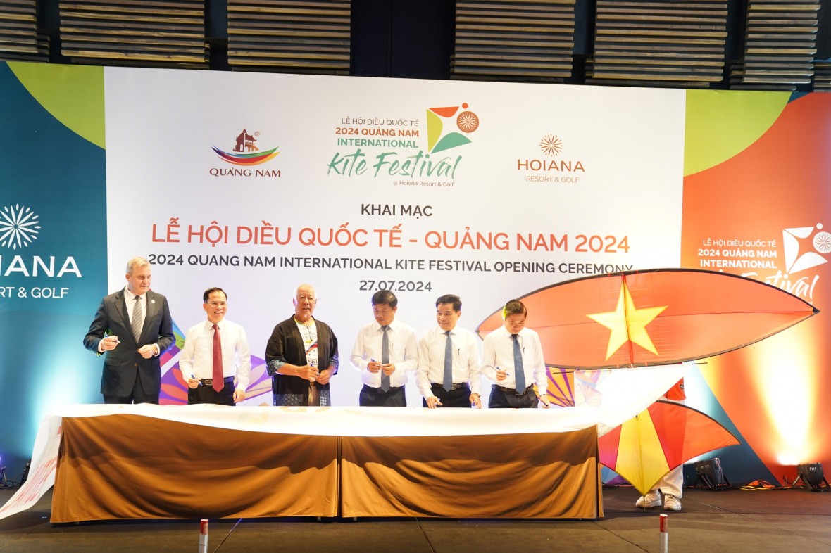 Những cánh diều no gió tại “Lễ hội Diều Quốc tế - Quảng Nam 2024”