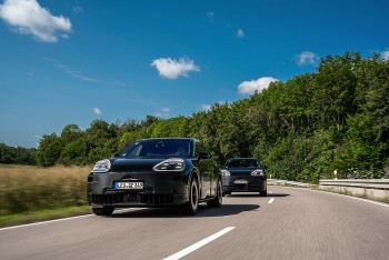 Porsche Cayenne: Tương lai điện hóa với ba lựa chọn hệ truyền động