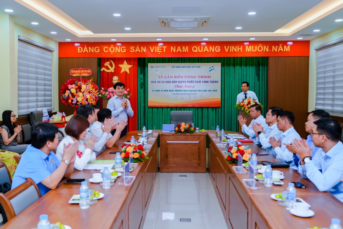 Phân bón miền Nam: Hoàn thành công trình “Nhà ăn ca” sớm 40 ngày