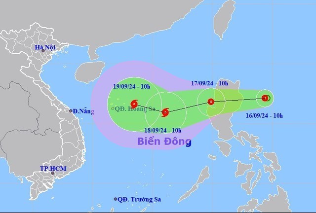 Áp thấp nhiệt đới tiến vào Biển Đông, cảnh báo bão số 4