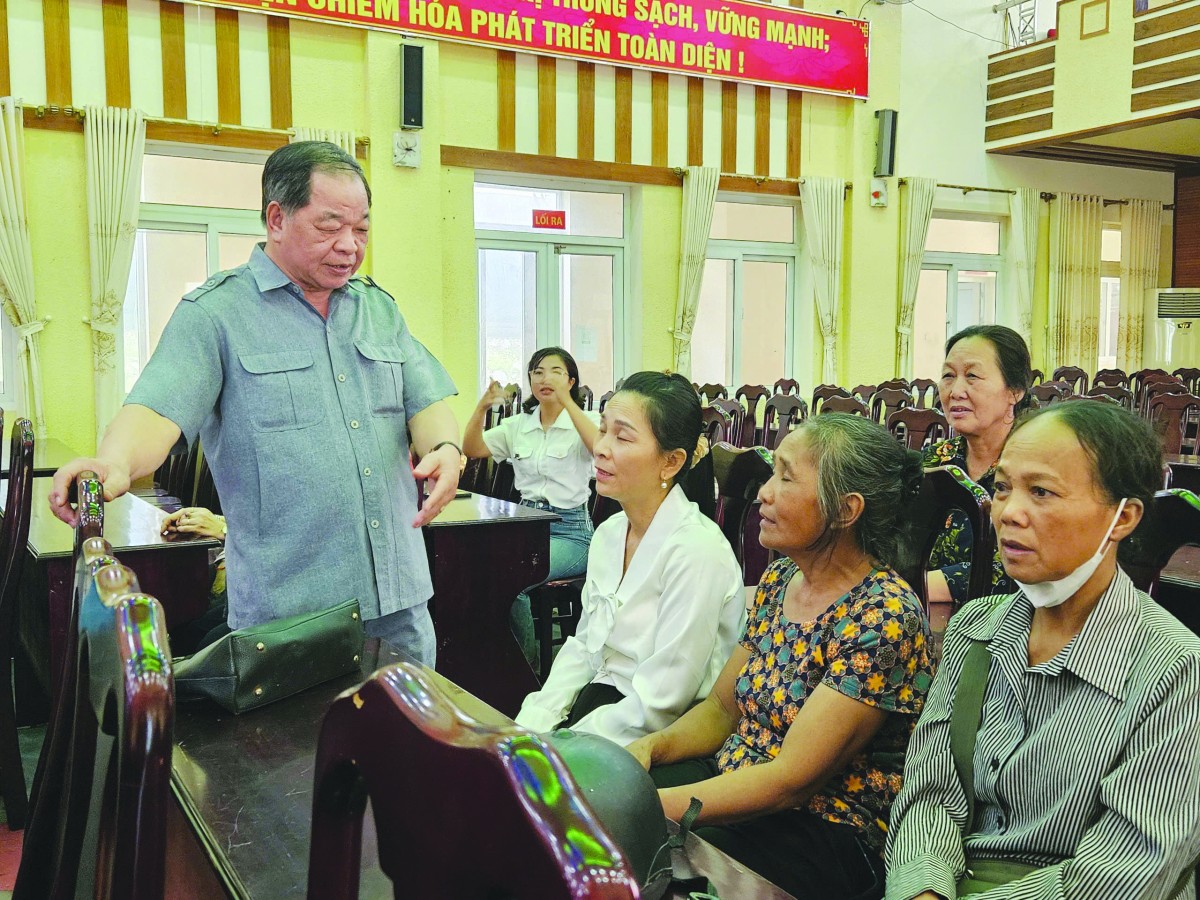 Đem yêu thương chia sẻ với người dân vùng lũ Chiêm Hóa