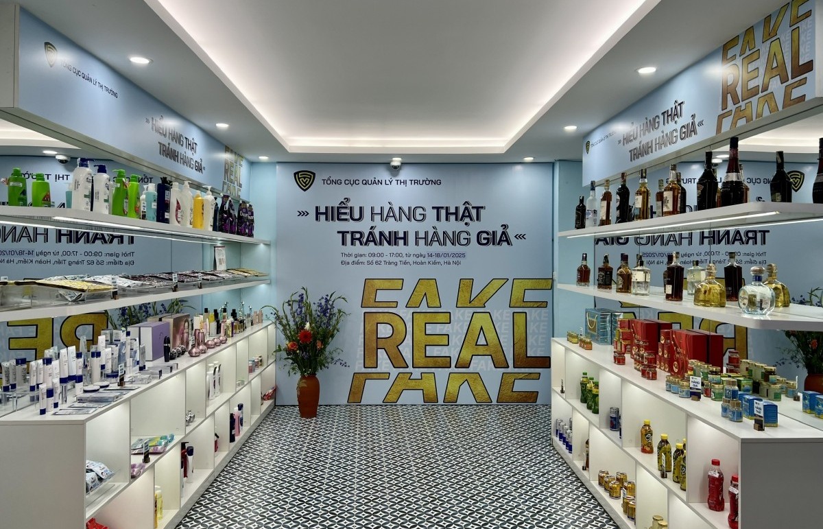 Hơn 500 sản phẩm tại phòng trưng bày phân biệt hàng thật - hàng giả