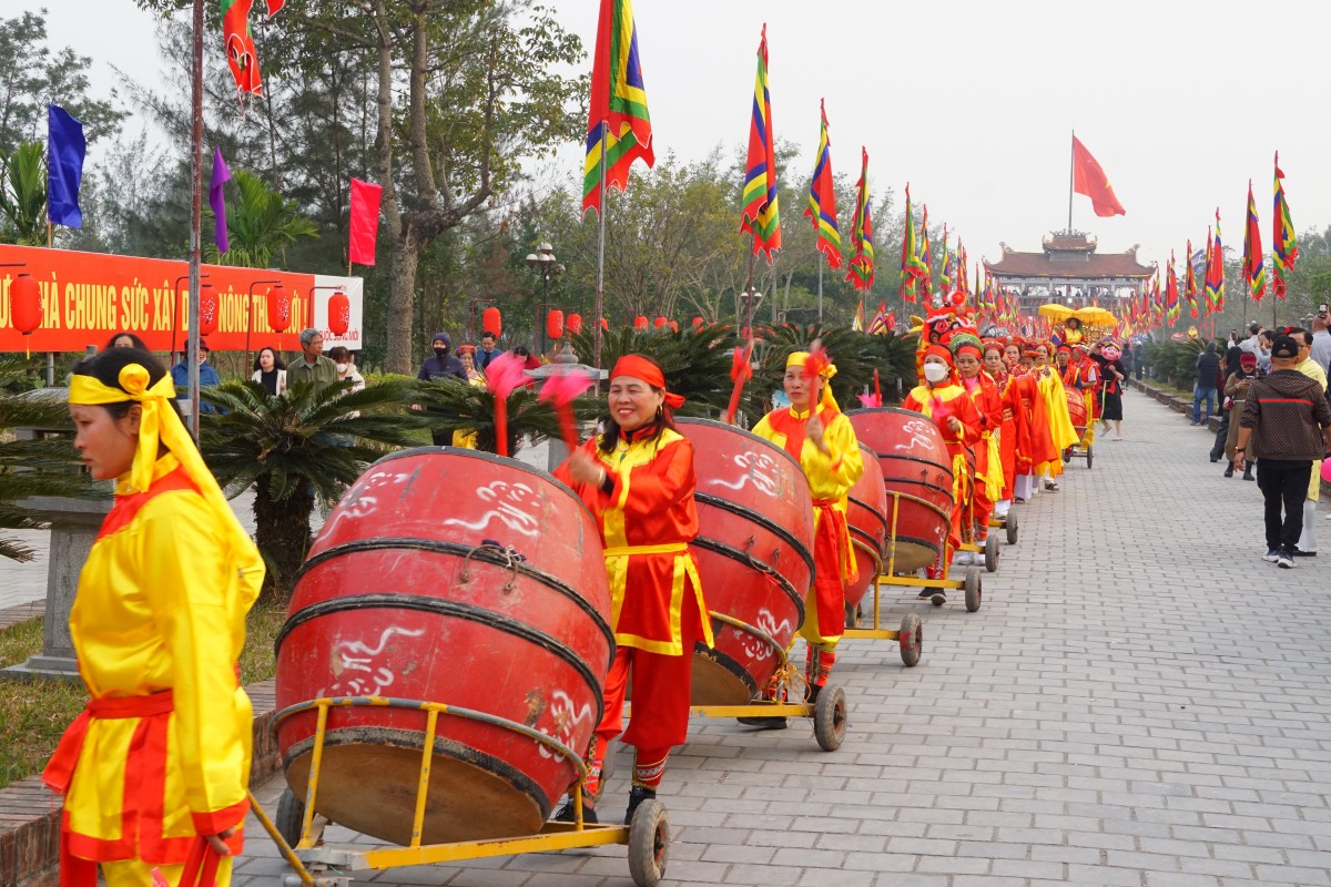 Khai hội Đền Trần Thái Bình xuân Ất Tỵ 2025 Khai hội Đền Trần Thái Bình xuân Ất Tỵ 2025
