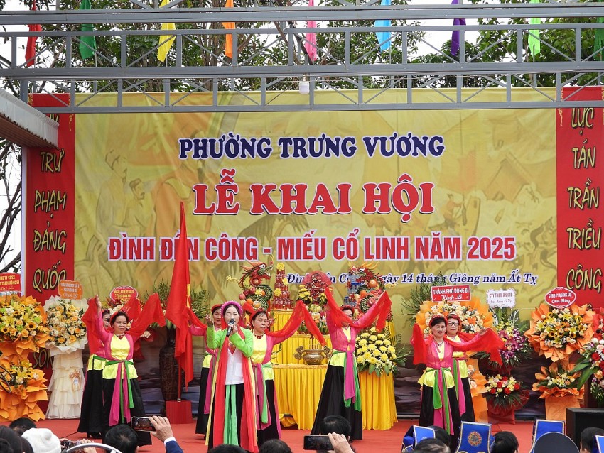 Quảng Ninh: Tưng bừng lễ khai hội Đình Đền Công - Miếu Cổ Linh năm 2025