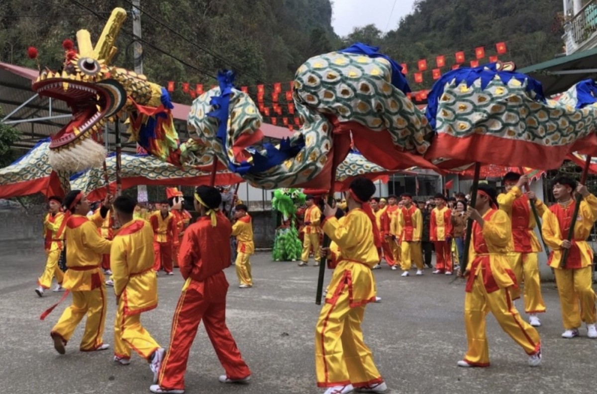 Cao Bằng: Độc đáo Lễ hội Tranh đầu pháo hoa Quảng Hoà