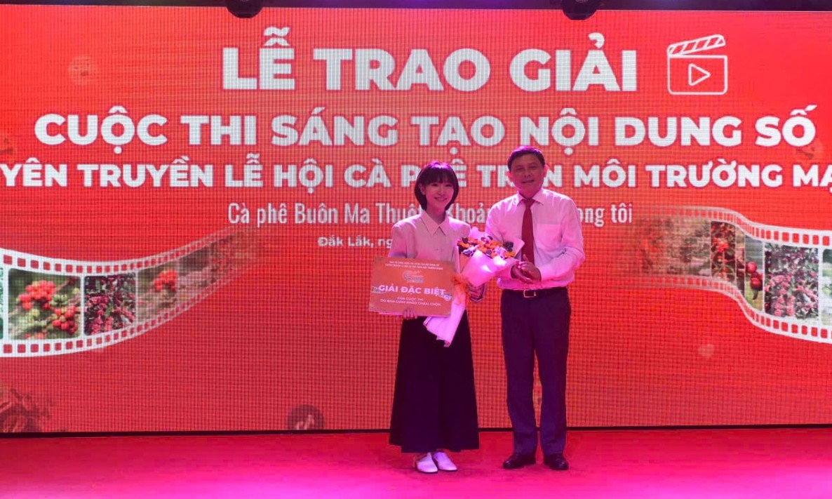 Nhiều tác phẩm đạt giải cao trong cuộc thi sáng tạo tuyên truyền Lễ hội cà phê trên môi trường mạng