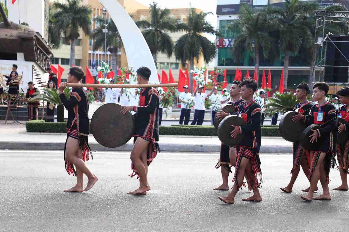 Chú trọng và quan tâm hơn nữa công tác xây dựng và quảng bá thương hiệu cà phê Việt Nam