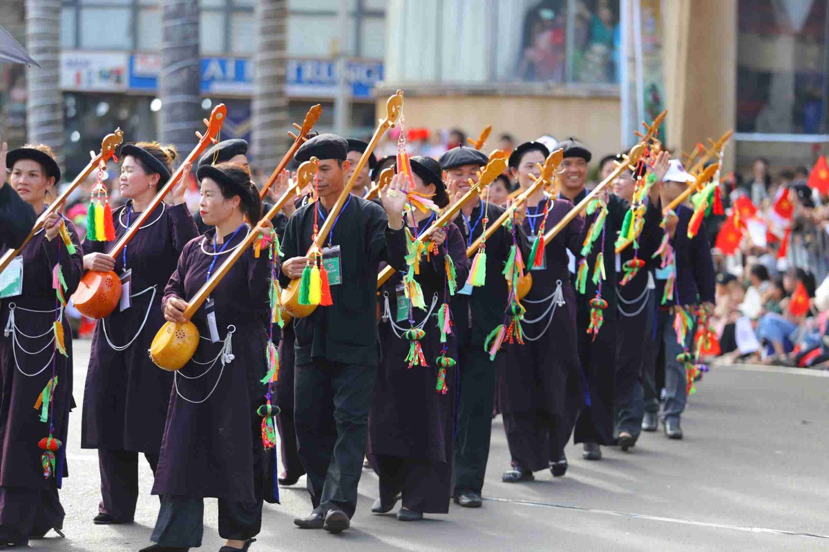 Chú trọng và quan tâm hơn nữa công tác xây dựng và quảng bá thương hiệu cà phê Việt Nam