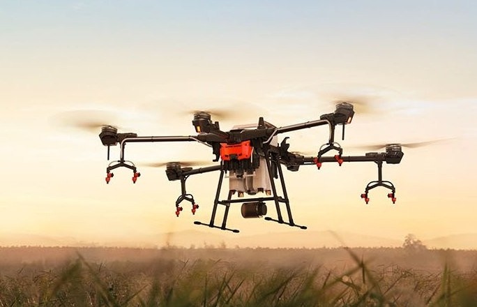 Drone trong nông nghiệp: Tối ưu hóa sản xuất và bảo vệ môi trường