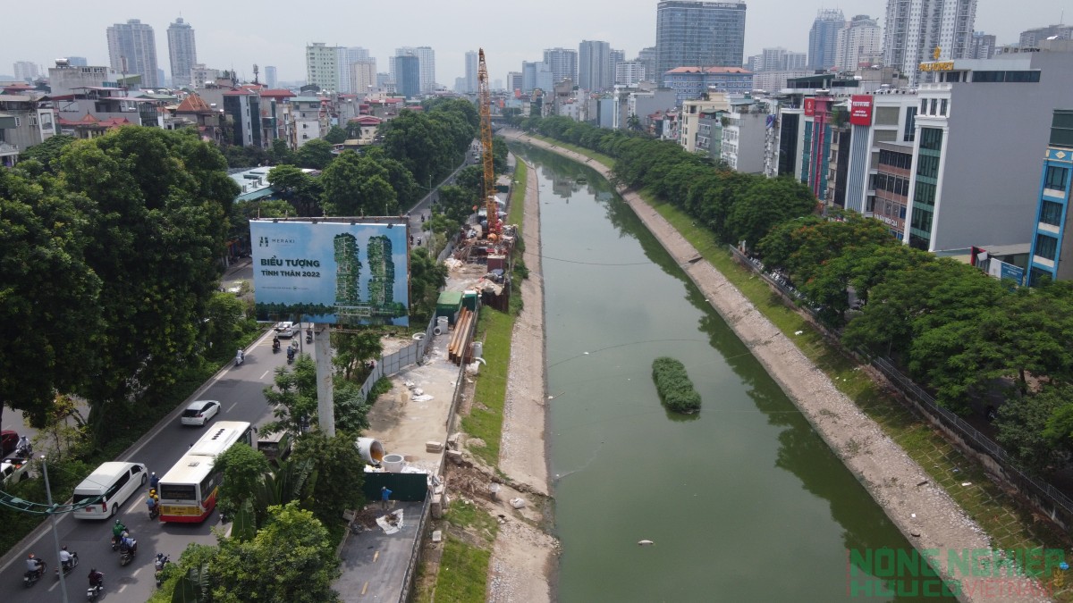 Hà Nội tiếp tục nghiên cứu phương án bổ cập nước từ sông Hồng vào sông Tô Lịch