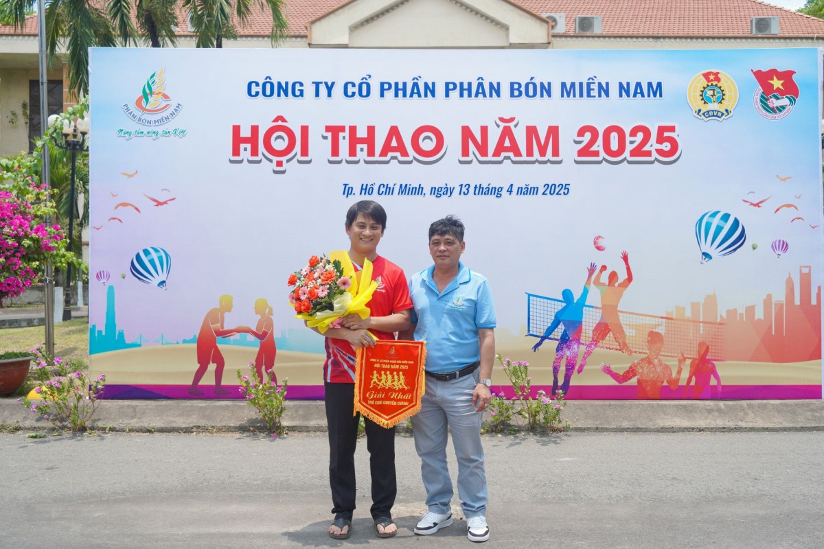 Hội thao Công ty Phân bón Miền Nam: Rèn luyện thể dục thể thao theo gương Bác Hồ vĩ đại