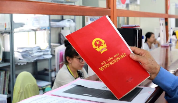Bộ trưởng Đỗ Đức Duy thông tin về những quy định mới của Luật Đất đai giúp người dân yên tâm sau khi sắp xếp đơn vị hành chính, trừ trường hợp có nhu cầu. (Ảnh minh họa)