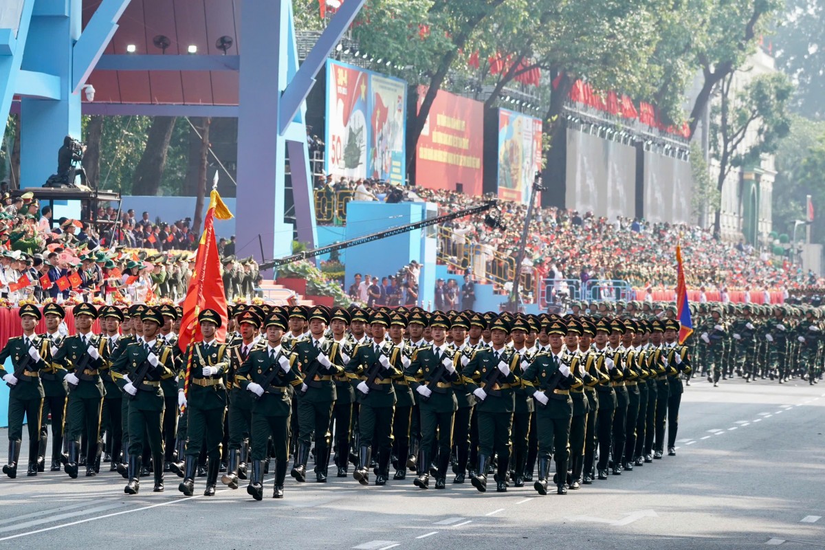 50 năm thống nhất đất nước, bừng sáng hào khí dân tộc 50 năm thống nhất đất nước, bừng sáng hào khí dân tộc