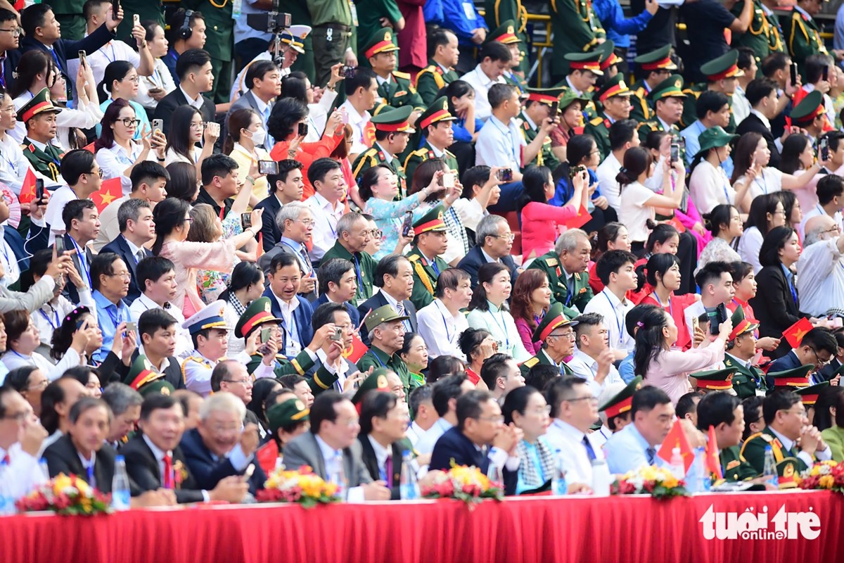 50 năm thống nhất đất nước, bừng sáng hào khí dân tộc 50 năm thống nhất đất nước, bừng sáng hào khí dân tộc