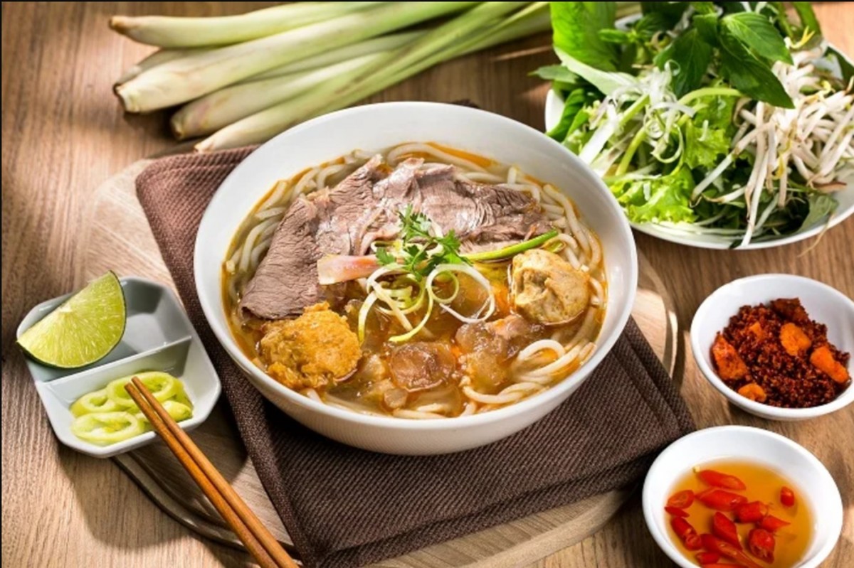 Bún bò Huế - niềm tự hào ẩm thực Việt Nam