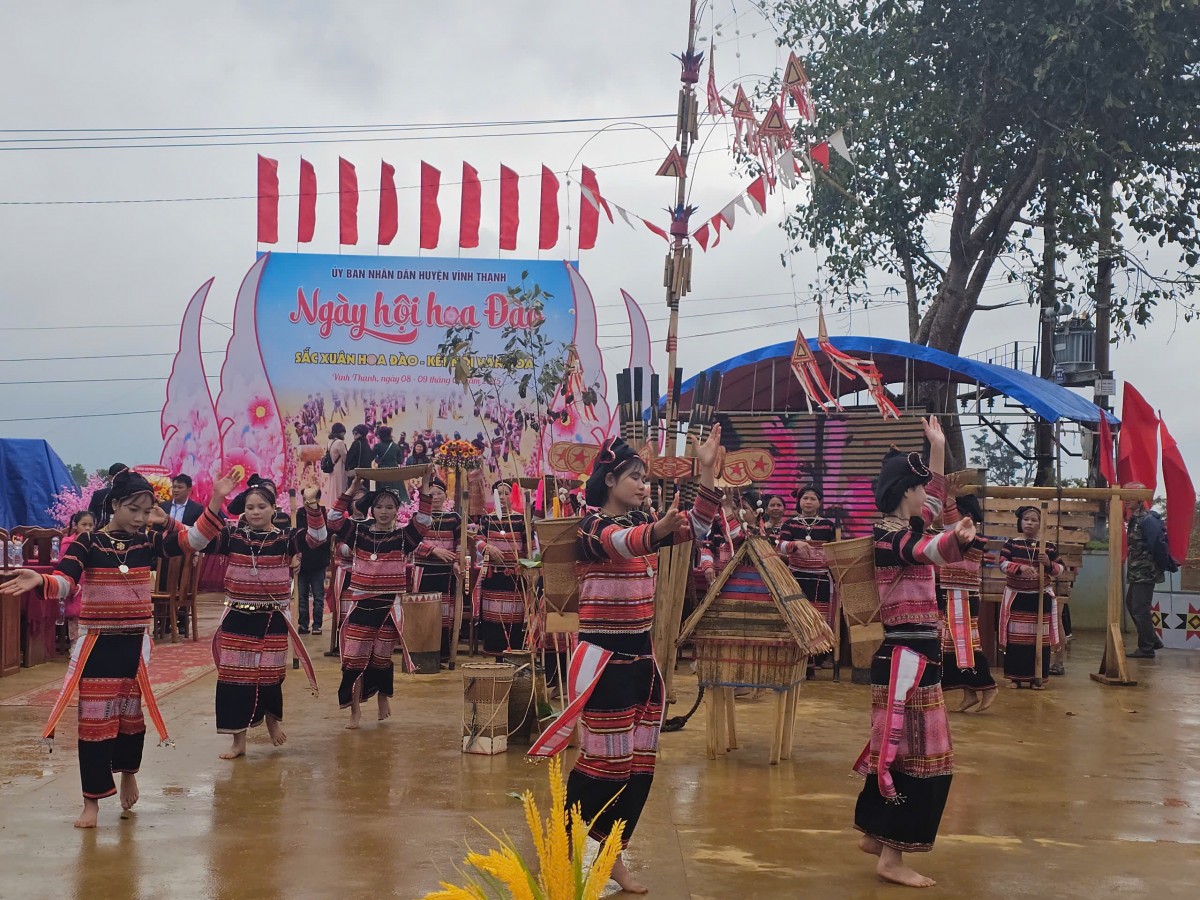 Lập đề án bảo tồn và phát triển làng nghề dệt thổ cẩm truyền thống của đồng bào Ba Na