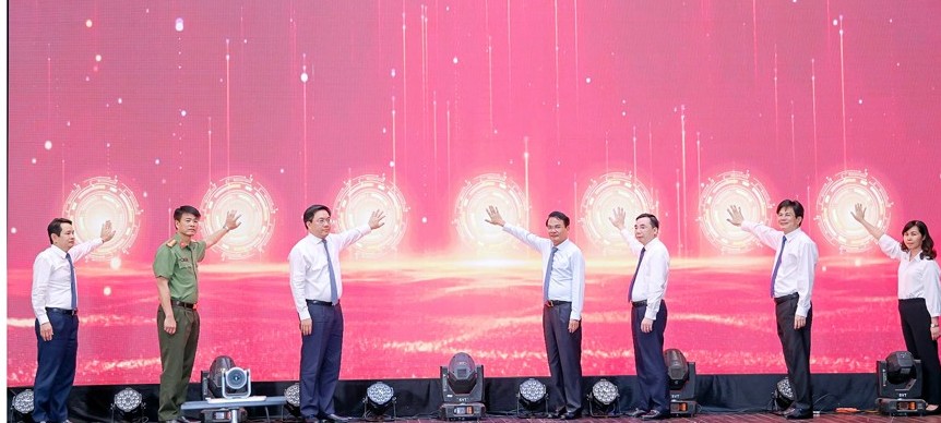 Vĩnh Phúc phát động Phong trào thi đua “Đổi mới sáng tạo, chuyển đổi số và Bình dân học vụ số”