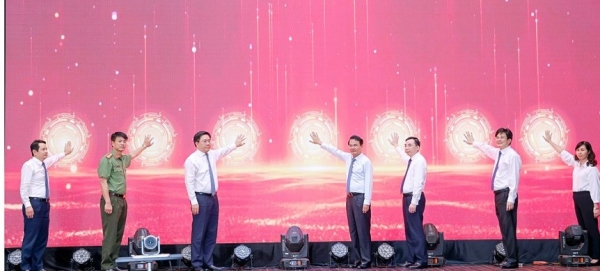 Vĩnh Phúc phát động Phong trào thi đua “Đổi mới sáng tạo, chuyển đổi số và Bình dân học vụ số”