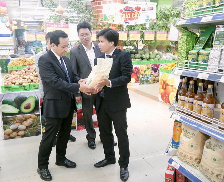 Hải Phòng: Tăng cường kiểm tra, xử lý nghiêm vi phạm kinh doanh hàng hóa không rõ nguồn gốc