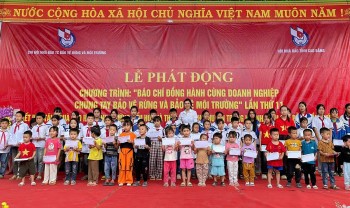 Báo chí đồng hành cùng doanh nghiệp chung tay bảo vệ rừng và môi trường