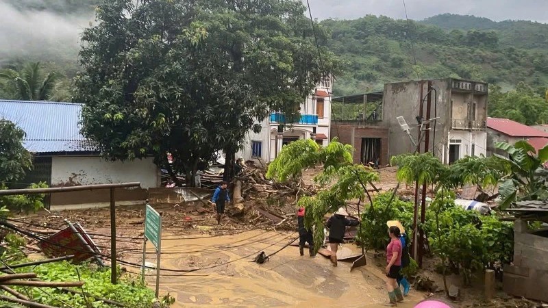 Bắc Kạn: Lũ quét bất ngờ khiến nhiều người tử vong và mất tích