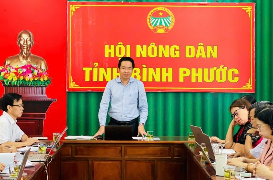 Tổ chức Hội nghị góp ý vào Dự thảo nghị quyết của Quốc hội