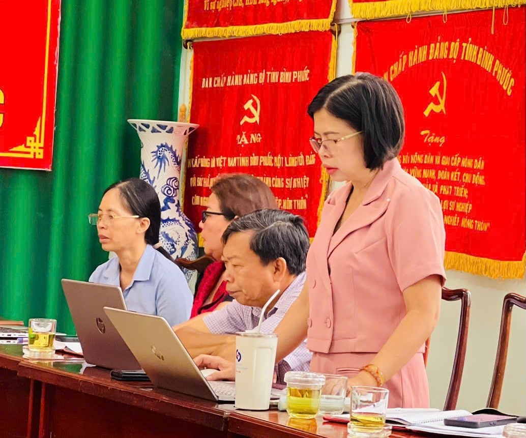 Tổ chức Hội nghị góp ý vào Dự thảo nghị quyết của Quốc hội