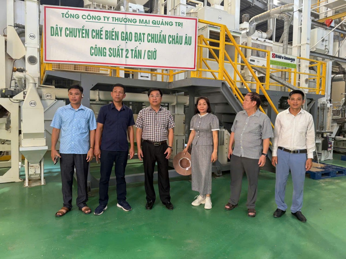 Hội Nông nghiệp hữu cơ Tuyên Quang tham quan, trao đổi kinh nghiệm tại TCT Thương mại Quảng Trị
