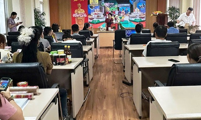 Quảng Bình: Tập huấn kỹ năng giới thiệu sản phẩm và bán hàng trên nền tảng số