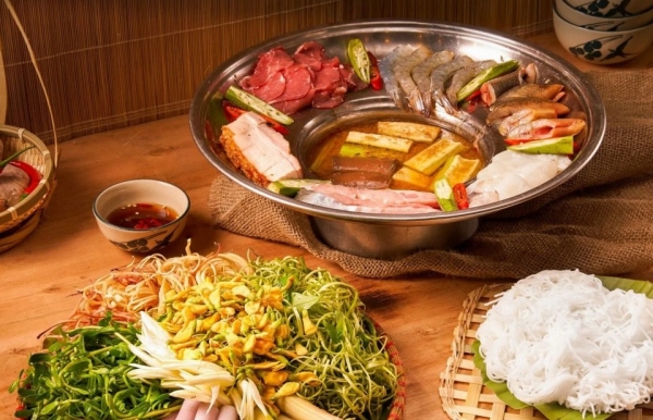 Lẩu mắm miền Tây: Hương vị đất chín rồng, hồn quê sông nước