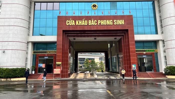 Quảng Ninh: Nông thủy sản xuất khẩu qua cửa khẩu Bắc Phong Sinh duy trì ổn định