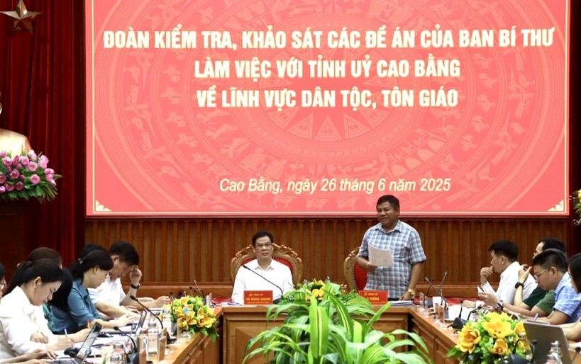 Ban Chỉ đạo tổng kết các đề án Trung ương làm việc với Tỉnh ủy Cao Bằng về lĩnh vực dân tộc, tôn giáo