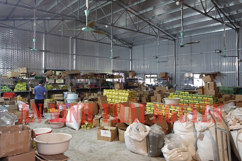 Khởi tố chủ xưởng sản xuất 