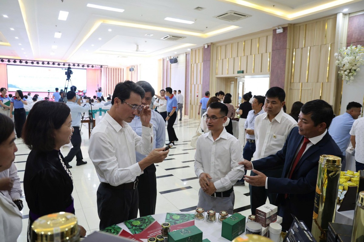 Diễn đàn “Kết nối sản xuất và thương mại nông lâm sản các tỉnh Tây Bắc