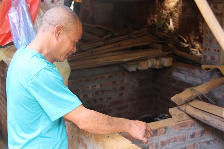 Lão nông kiếm bộn tiền nhờ phát triển mô hình nuôi loài vật gai mọc đầy thân