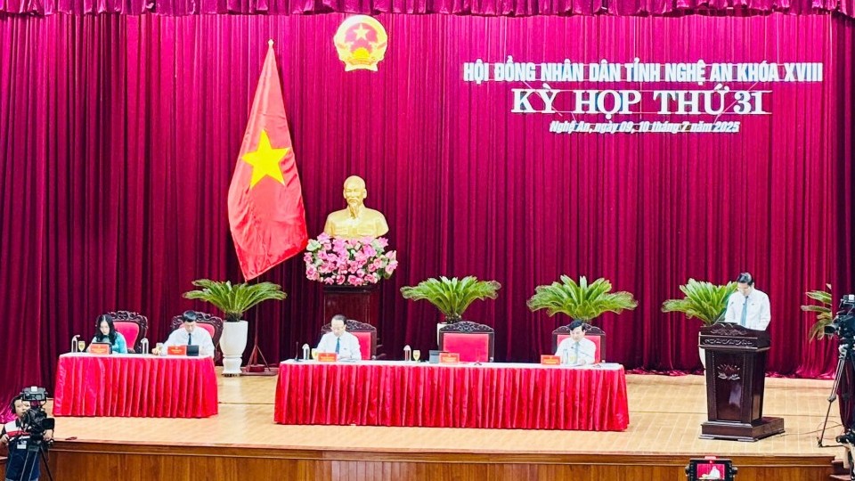 Khai mạc kỳ họp thứ 31, Hội đồng Nhân dân tỉnh Nghệ An khóa XVIII
