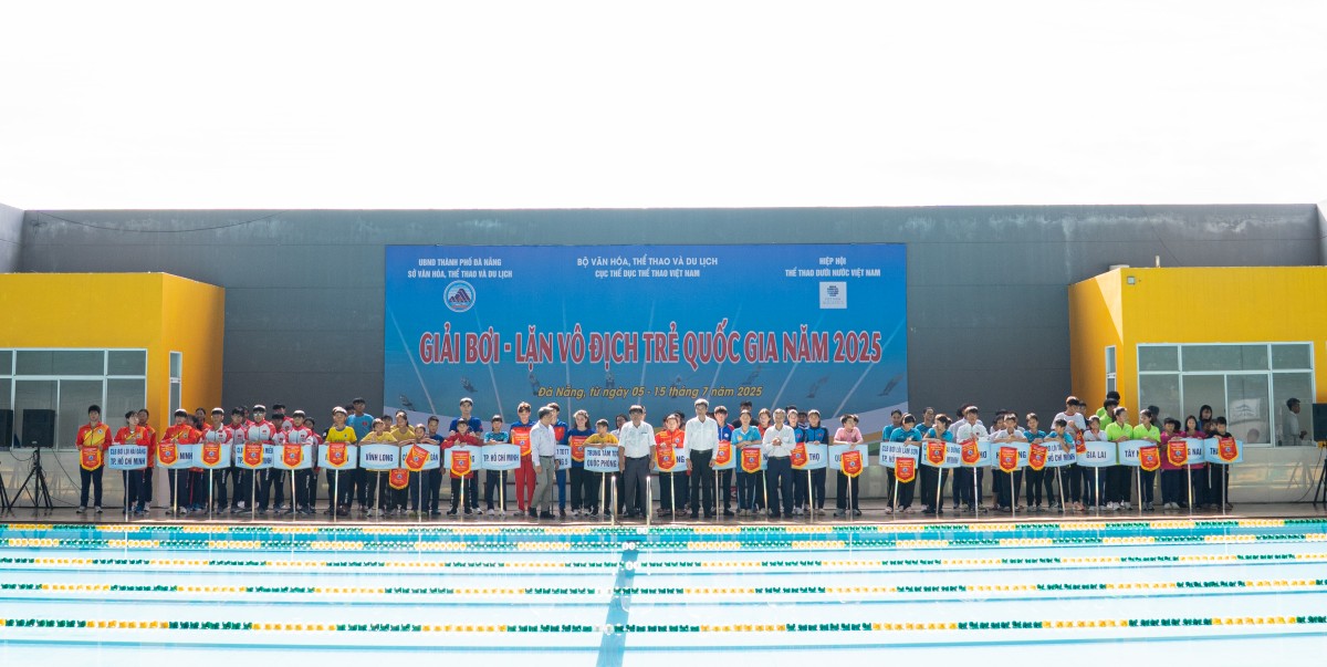 Giải bơi và lặn vô địch trẻ quốc gia 2025 khai mạc tại Đà Nẵng