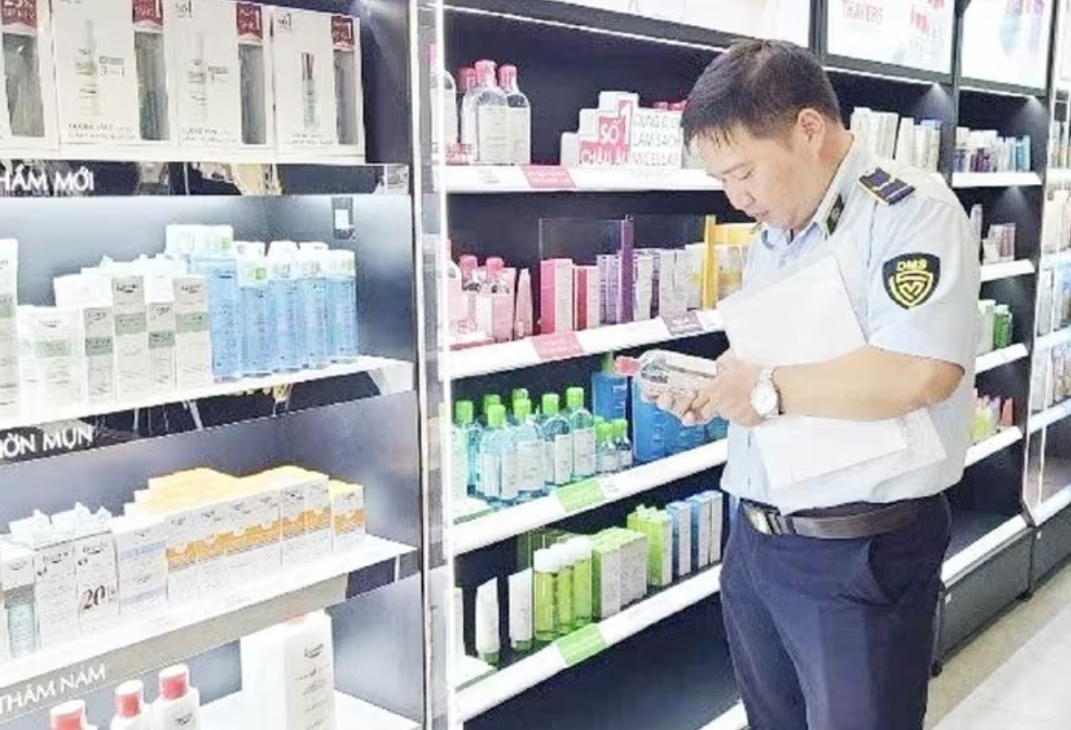 Nhiều vụ vi phạm thị trường hàng thiết yếu tại thành phố Huế