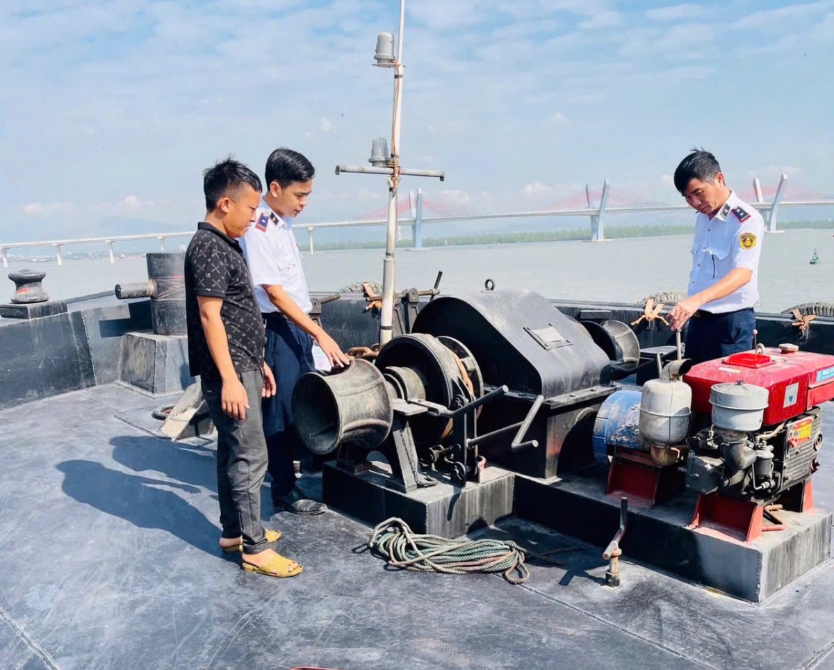 Cảng vụ ĐTNĐ Khu vực I: Nâng cao hiệu quả công tác quản lý bảo trì kết cấu hạ tầng giao thông đường thủy