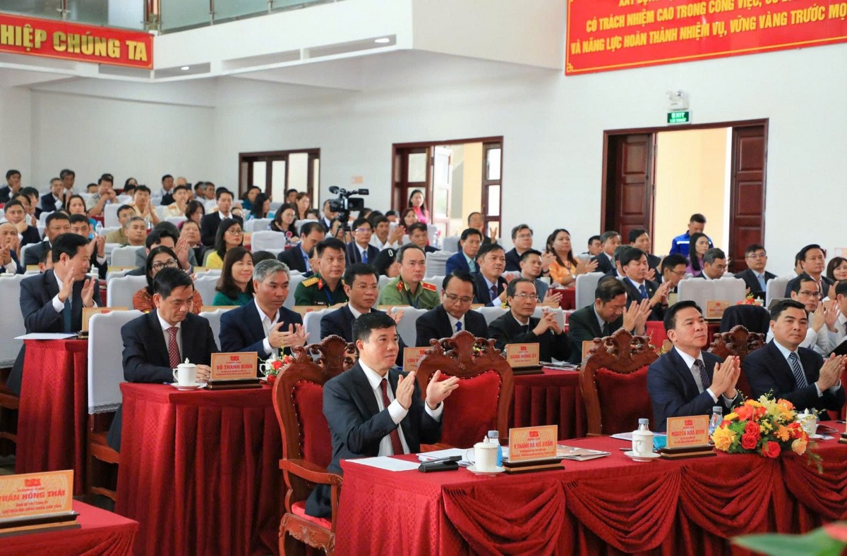 Phó Thủ tướng Thường trực Chính phủ Nguyễn Hòa Bình: 6 tư duy cốt lõi mà cán bộ Lâm Đồng cần phải có !