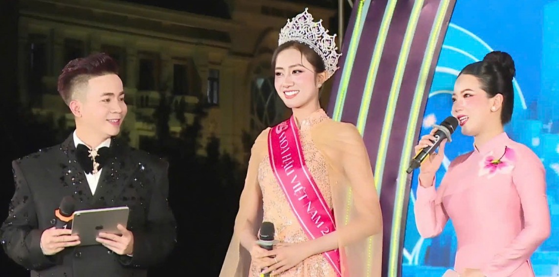 "Đắk Lắk – Âm vang ngày mới” thành công rực rỡ với sự góp mặt của Hoa hậu Hà Trúc Linh
