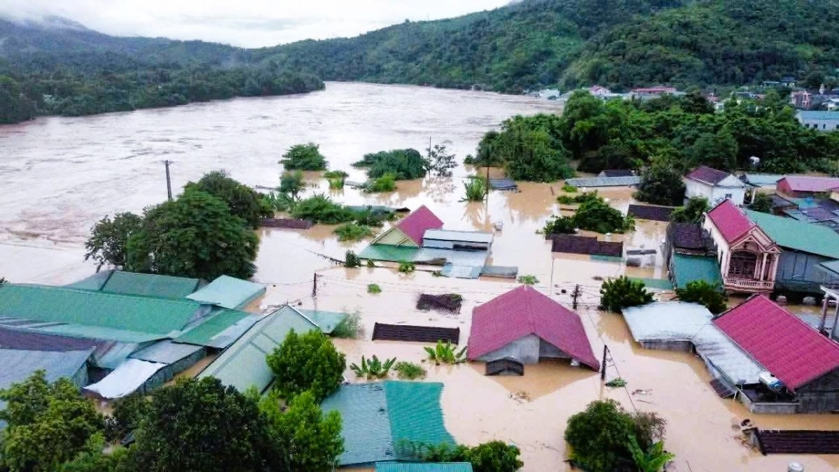 Nghệ An chủ động ứng phó nguy cơ mưa lớn, lũ ống, lũ quét, sạt lở đất