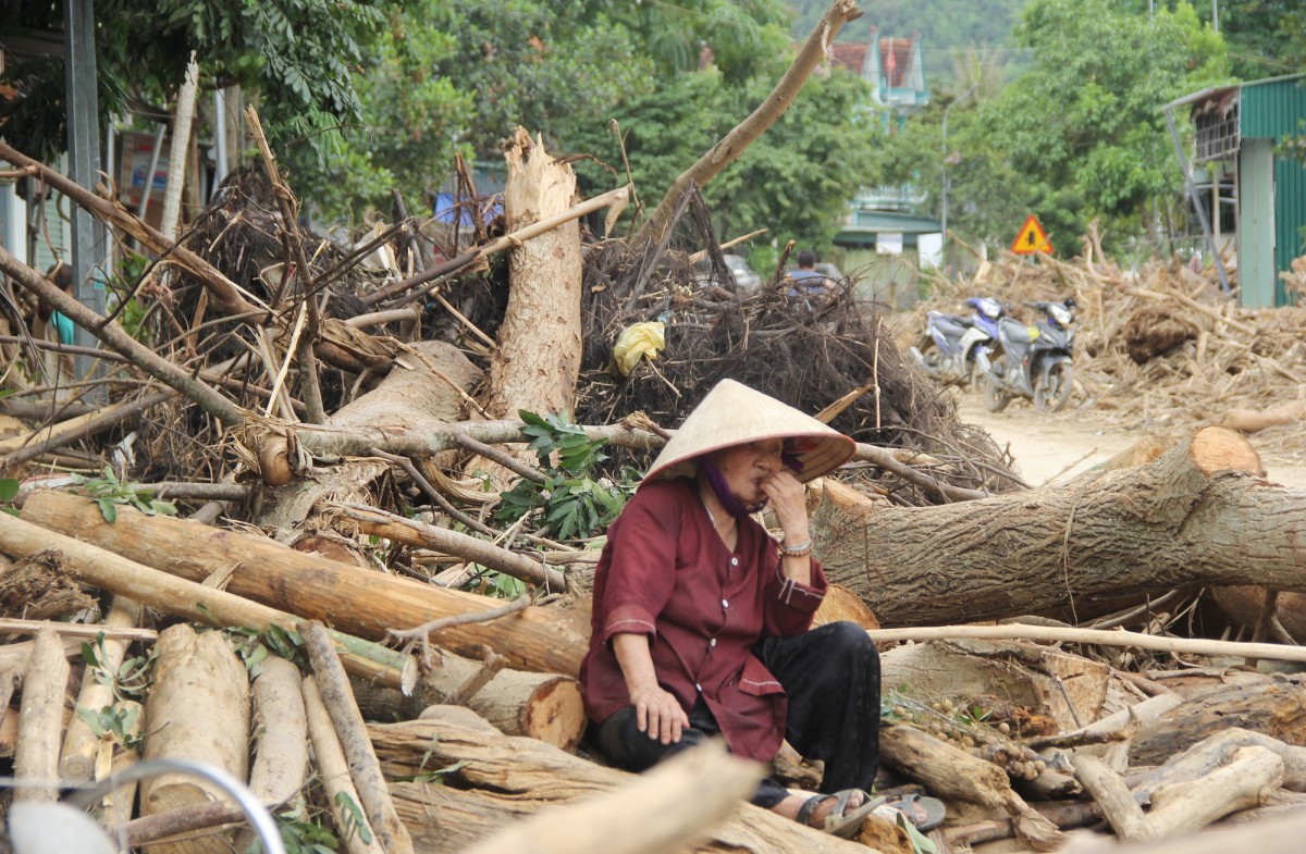 “Nước mắt Cửa Rào” sau cơn lũ dữ
