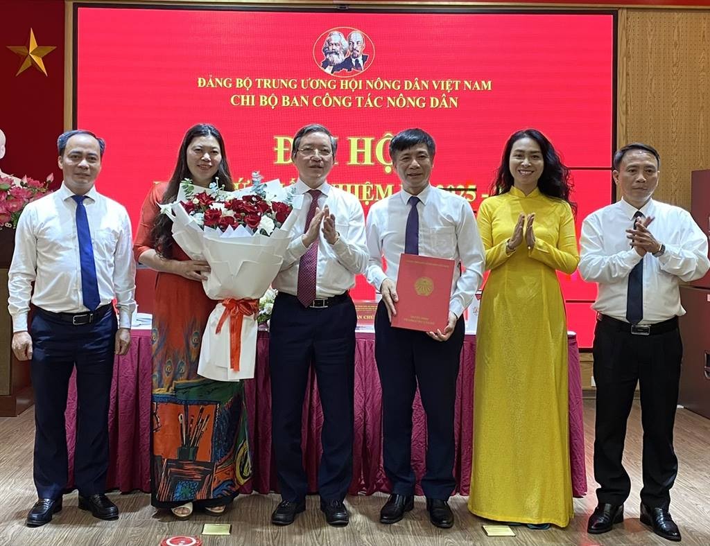 Xây dựng Ban Công tác nông dân vững về chuyên môn và làm tốt tham mưu chính sách
