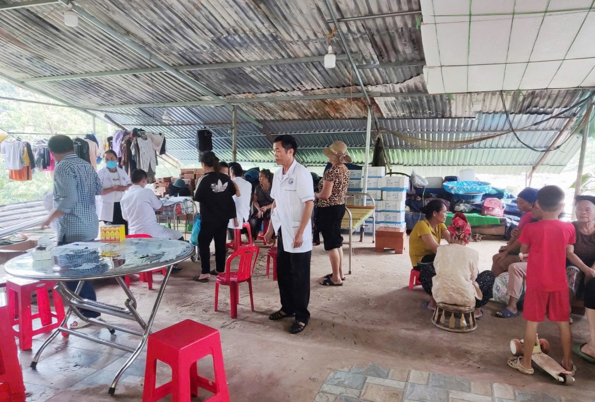Nghệ An: Lập trạm y tế dã chiến, chủ động phòng chống dịch bệnh sau lũ