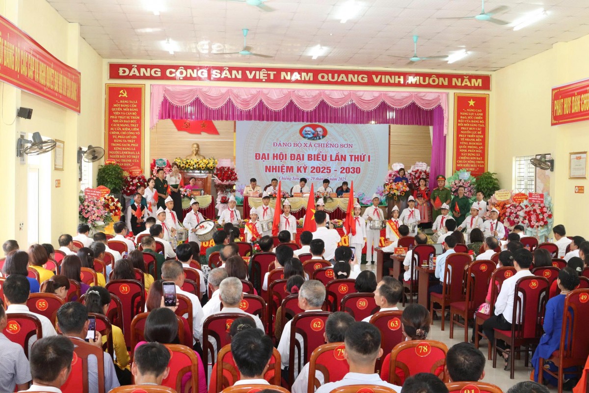 Xây dựng xã Chiềng Sơn trở thành điểm sáng vùng biên