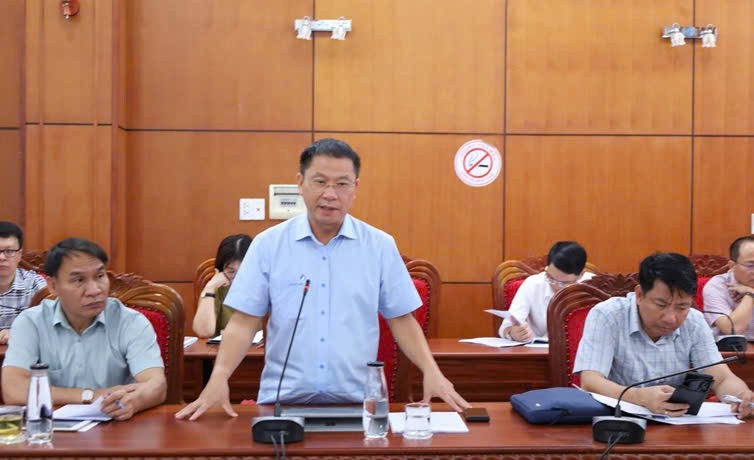 Đắk Lắk: Tỉnh ủy làm việc với Tiểu ban Văn kiện Đại hội đại biểu Đảng bộ tỉnh lần thứ XVIII
